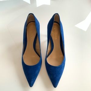 Beautiful Royal Blue Ralph Lauren Suede Pumps